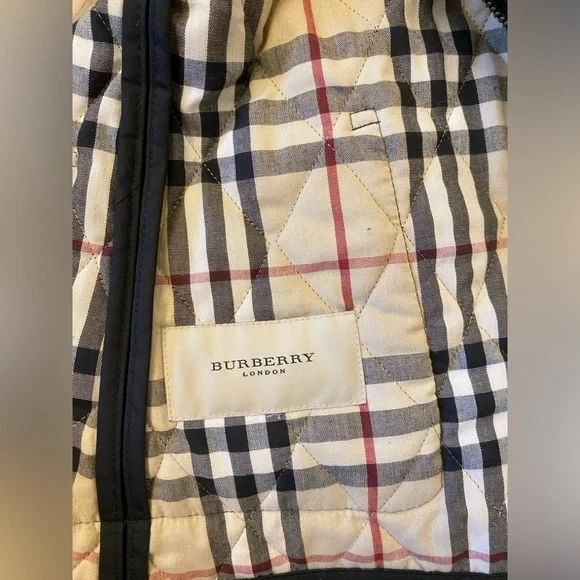 Burberry quilt jacket - Picture 3 of 5